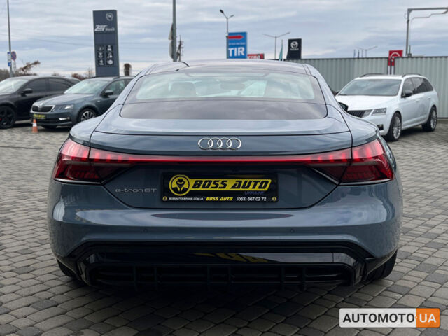 Синий Ауди e-tron GT, объемом двигателя 94 л и пробегом 23 тыс. км за 59999 $, фото 5 на Automoto.ua