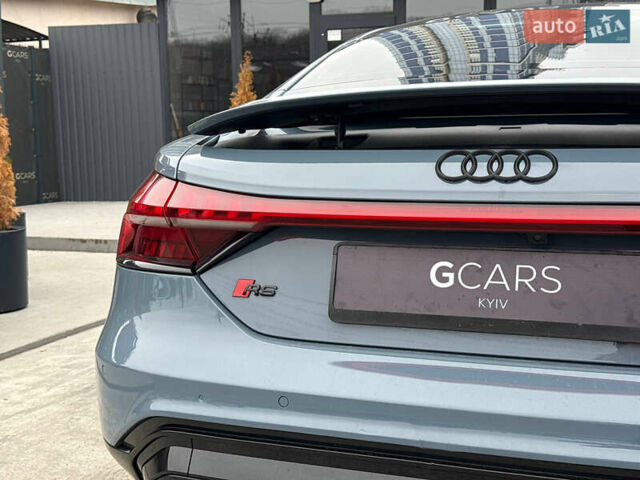 Синий Ауди e-tron GT, объемом двигателя 0 л и пробегом 67 тыс. км за 52500 $, фото 7 на Automoto.ua