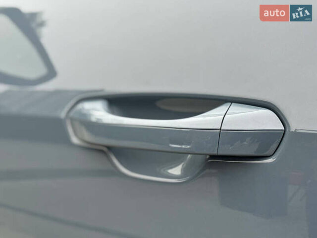 Синий Ауди e-tron GT, объемом двигателя 0 л и пробегом 67 тыс. км за 52500 $, фото 24 на Automoto.ua