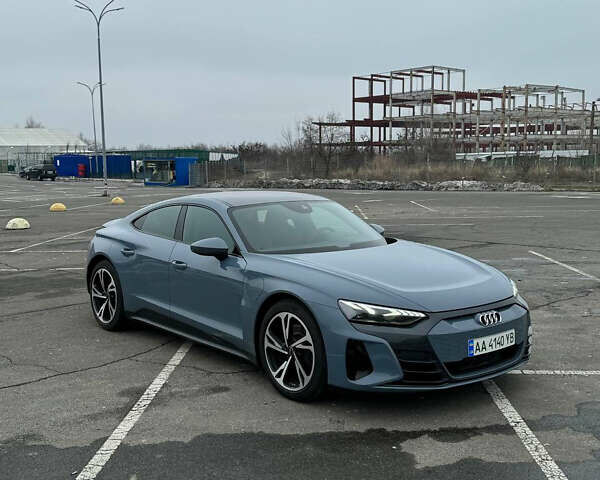 Синий Ауди e-tron GT, объемом двигателя 0 л и пробегом 76 тыс. км за 49000 $, фото 24 на Automoto.ua