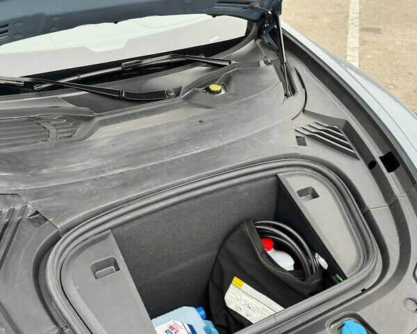 Синий Ауди e-tron GT, объемом двигателя 0 л и пробегом 76 тыс. км за 49000 $, фото 21 на Automoto.ua