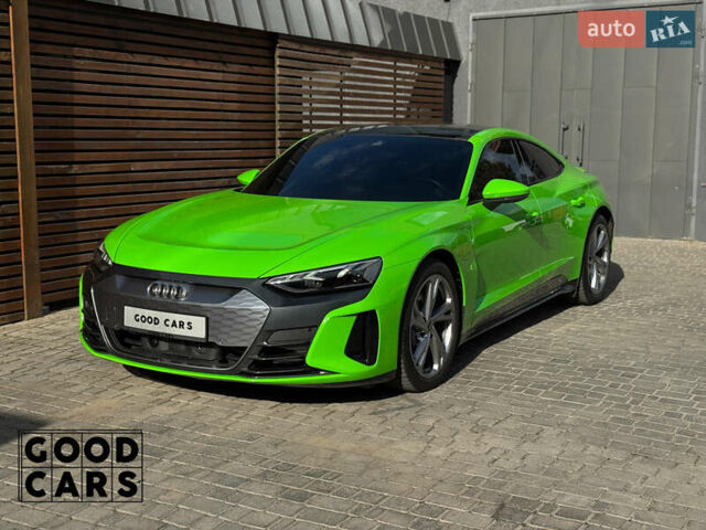 Зеленый Ауди e-tron GT, объемом двигателя 0 л и пробегом 58 тыс. км за 57000 $, фото 2 на Automoto.ua