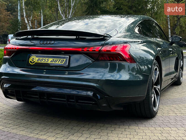 Зеленый Ауди e-tron GT, объемом двигателя 0 л и пробегом 36 тыс. км за 59000 $, фото 6 на Automoto.ua