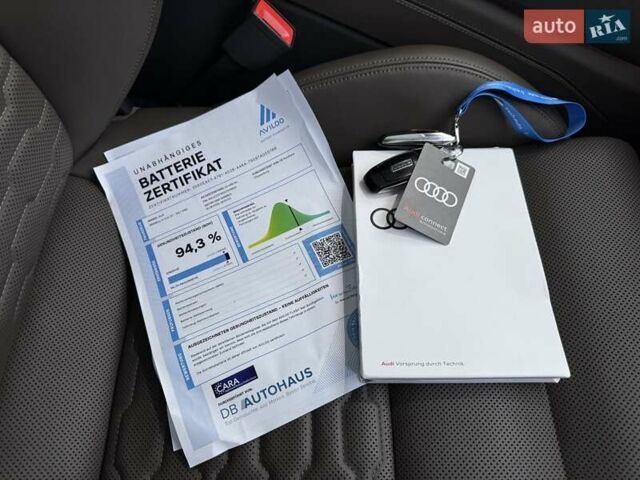 Зеленый Ауди e-tron GT, объемом двигателя 0 л и пробегом 52 тыс. км за 63700 $, фото 42 на Automoto.ua