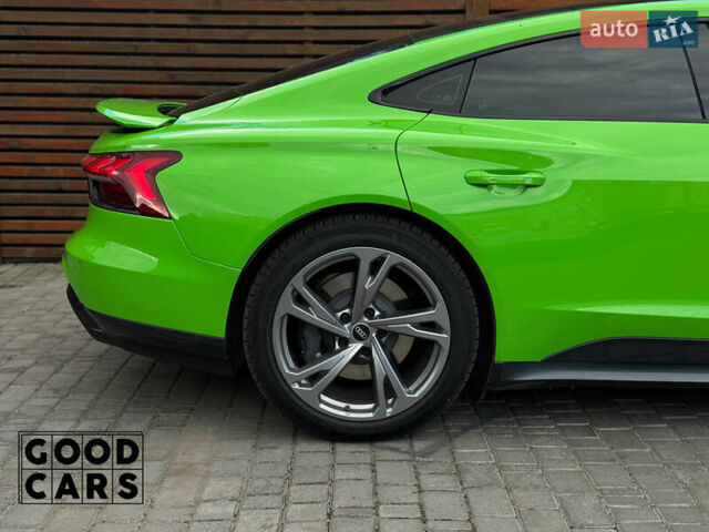 Зеленый Ауди e-tron GT, объемом двигателя 0 л и пробегом 58 тыс. км за 57000 $, фото 11 на Automoto.ua
