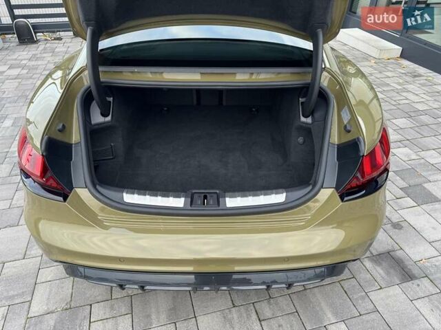 Зеленый Ауди e-tron GT, объемом двигателя 0 л и пробегом 52 тыс. км за 63700 $, фото 32 на Automoto.ua