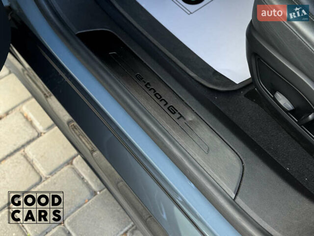 Зеленый Ауди e-tron GT, объемом двигателя 0 л и пробегом 58 тыс. км за 57000 $, фото 18 на Automoto.ua