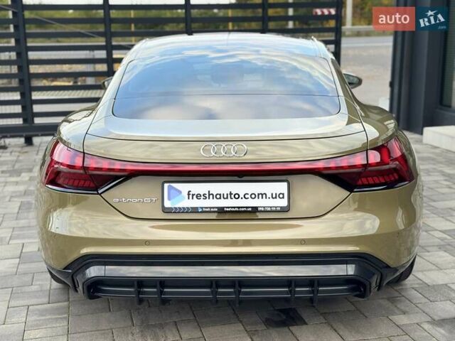 Зеленый Ауди e-tron GT, объемом двигателя 0 л и пробегом 52 тыс. км за 63700 $, фото 11 на Automoto.ua