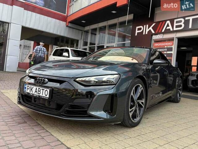 Зеленый Ауди e-tron GT, объемом двигателя 0 л и пробегом 36 тыс. км за 59900 $, фото 1 на Automoto.ua