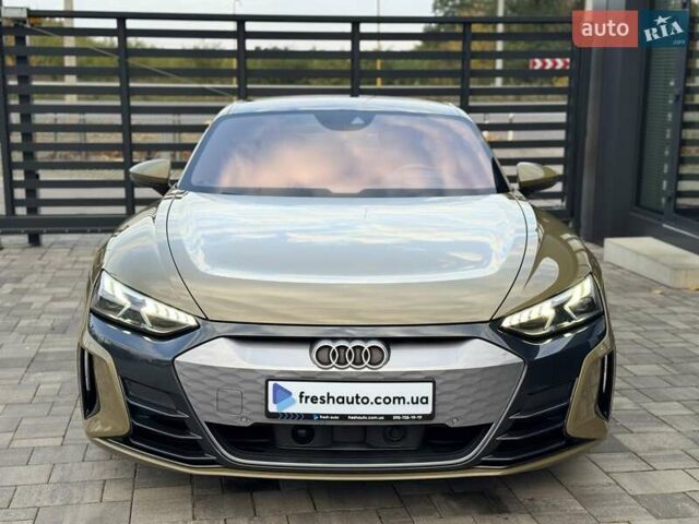 Зеленый Ауди e-tron GT, объемом двигателя 0 л и пробегом 52 тыс. км за 63700 $, фото 1 на Automoto.ua