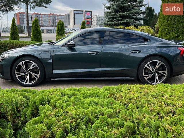 Зеленый Ауди e-tron GT, объемом двигателя 0 л и пробегом 36 тыс. км за 59000 $, фото 3 на Automoto.ua