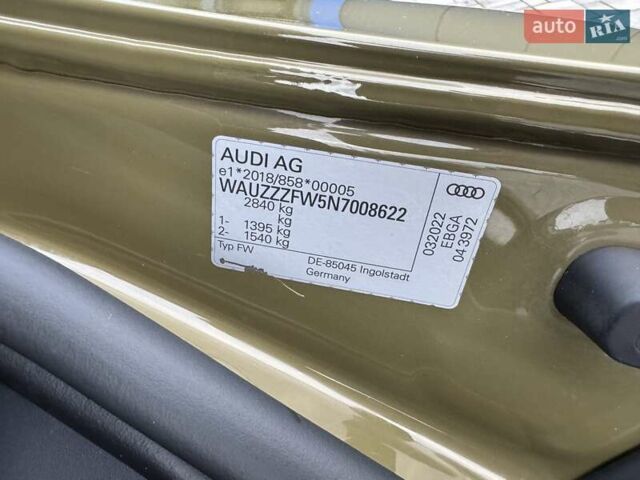 Зеленый Ауди e-tron GT, объемом двигателя 0 л и пробегом 52 тыс. км за 63700 $, фото 31 на Automoto.ua