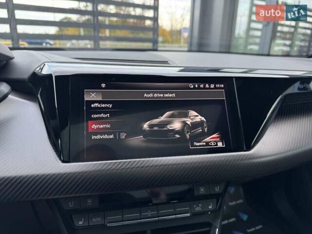 Зеленый Ауди e-tron GT, объемом двигателя 0 л и пробегом 52 тыс. км за 63700 $, фото 21 на Automoto.ua