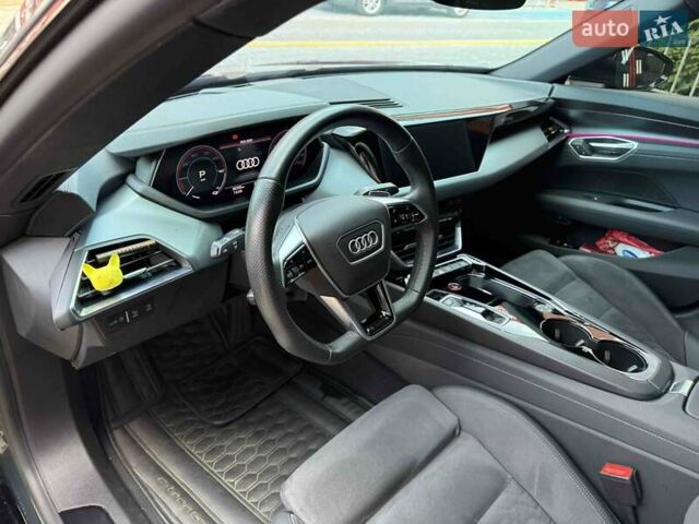 Зеленый Ауди e-tron GT, объемом двигателя 0 л и пробегом 36 тыс. км за 59900 $, фото 19 на Automoto.ua