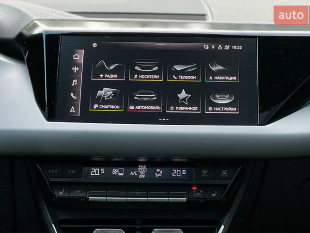 Зеленый Ауди e-tron GT, объемом двигателя 0 л и пробегом 36 тыс. км за 59000 $, фото 18 на Automoto.ua
