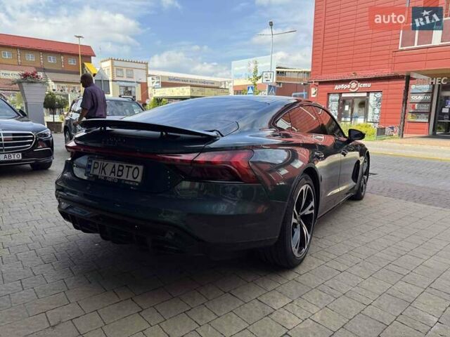 Зеленый Ауди e-tron GT, объемом двигателя 0 л и пробегом 36 тыс. км за 59900 $, фото 7 на Automoto.ua