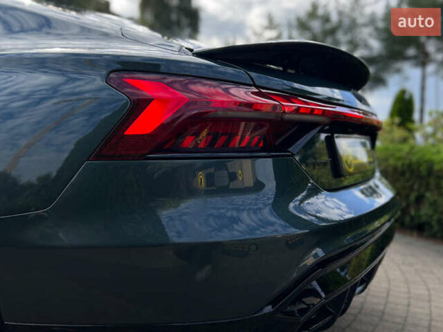 Зеленый Ауди e-tron GT, объемом двигателя 0 л и пробегом 36 тыс. км за 59000 $, фото 10 на Automoto.ua