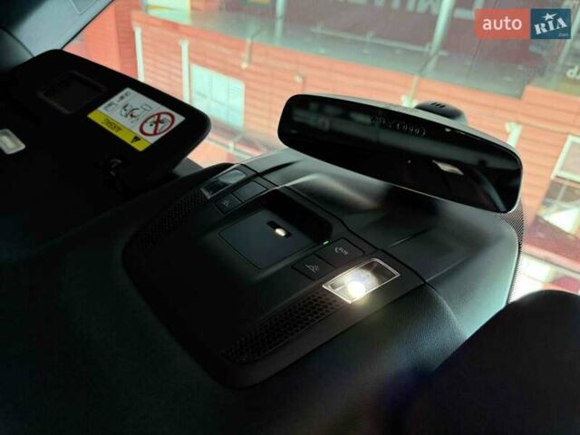 Зеленый Ауди e-tron GT, объемом двигателя 0 л и пробегом 36 тыс. км за 59900 $, фото 35 на Automoto.ua