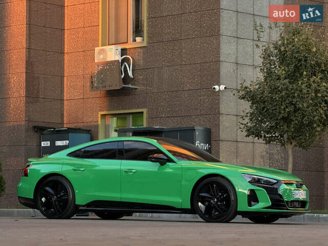 Зеленый Ауди e-tron GT, объемом двигателя 0 л и пробегом 12 тыс. км за 93500 $, фото 11 на Automoto.ua