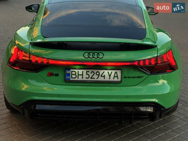 Зеленый Ауди e-tron GT, объемом двигателя 0 л и пробегом 12 тыс. км за 93500 $, фото 53 на Automoto.ua