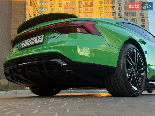 Зеленый Ауди e-tron GT, объемом двигателя 0 л и пробегом 12 тыс. км за 93500 $, фото 47 на Automoto.ua