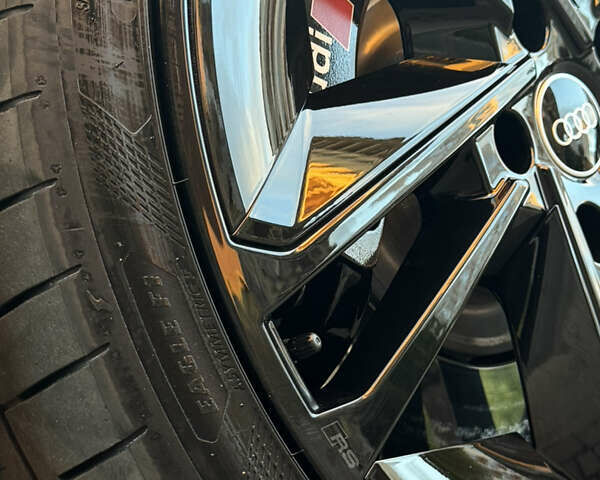 Зеленый Ауди e-tron GT, объемом двигателя 0 л и пробегом 12 тыс. км за 93500 $, фото 49 на Automoto.ua