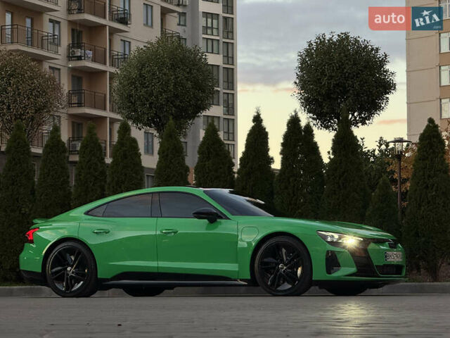 Зеленый Ауди e-tron GT, объемом двигателя 0 л и пробегом 12 тыс. км за 93500 $, фото 14 на Automoto.ua