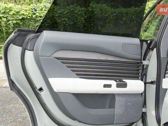 Ауді E5 Sportback, об'ємом двигуна 0 л та пробігом 0 тис. км за 48600 $, фото 25 на Automoto.ua