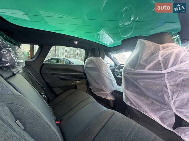 Серый Ауди E5 Sportback, объемом двигателя 0 л и пробегом 6 тыс. км за 53900 $, фото 21 на Automoto.ua