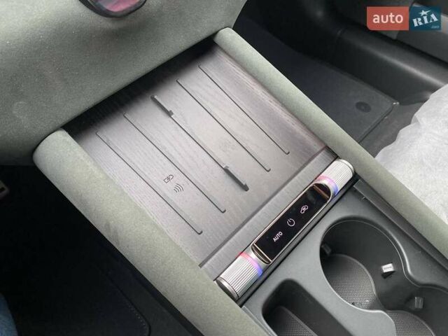 Сірий Ауді E5 Sportback, об'ємом двигуна 0 л та пробігом 1 тис. км за 54900 $, фото 17 на Automoto.ua