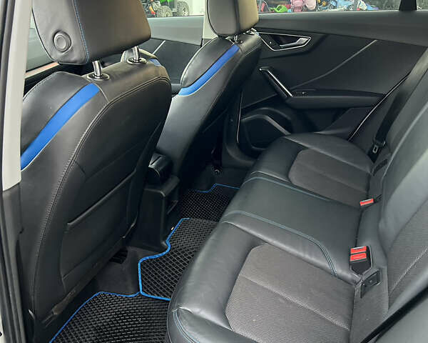 Белый Ауди Q2L e-tron, объемом двигателя 0 л и пробегом 64 тыс. км за 24000 $, фото 12 на Automoto.ua