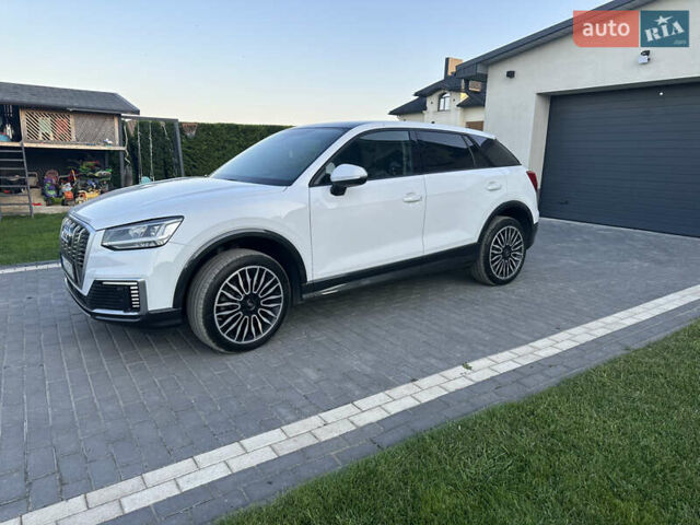 Білий Ауді Q2L e-tron, об'ємом двигуна 0 л та пробігом 60 тис. км за 23000 $, фото 10 на Automoto.ua