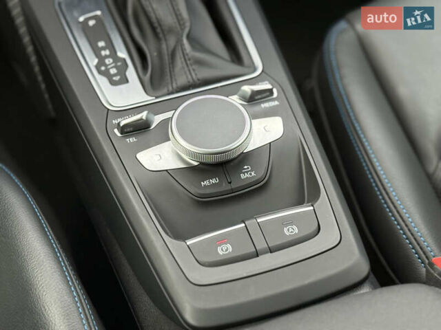Белый Ауди Q2L e-tron, объемом двигателя 0 л и пробегом 31 тыс. км за 20000 $, фото 40 на Automoto.ua