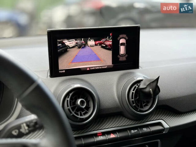 Белый Ауди Q2L e-tron, объемом двигателя 0 л и пробегом 31 тыс. км за 20000 $, фото 23 на Automoto.ua