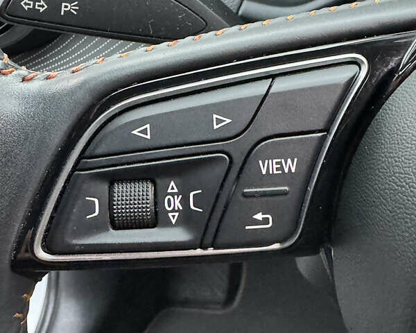 Білий Ауді Q2L e-tron, об'ємом двигуна 0 л та пробігом 23 тис. км за 21000 $, фото 28 на Automoto.ua