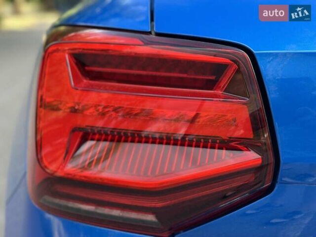 Синій Ауді Q2L e-tron, об'ємом двигуна 0 л та пробігом 14 тис. км за 27500 $, фото 47 на Automoto.ua