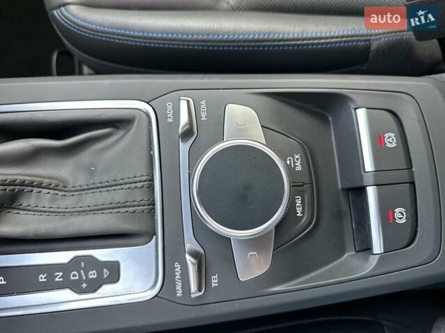 Синій Ауді Q2L e-tron, об'ємом двигуна 0 л та пробігом 14 тис. км за 27500 $, фото 64 на Automoto.ua