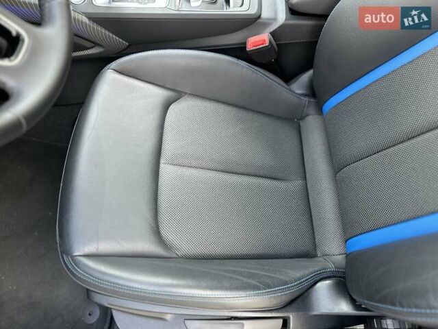 Синій Ауді Q2L e-tron, об'ємом двигуна 0 л та пробігом 14 тис. км за 27500 $, фото 31 на Automoto.ua