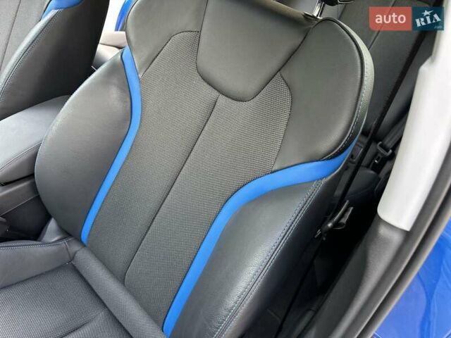 Синій Ауді Q2L e-tron, об'ємом двигуна 0 л та пробігом 14 тис. км за 27500 $, фото 30 на Automoto.ua