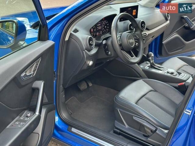 Синій Ауді Q2L e-tron, об'ємом двигуна 0 л та пробігом 14 тис. км за 27500 $, фото 28 на Automoto.ua
