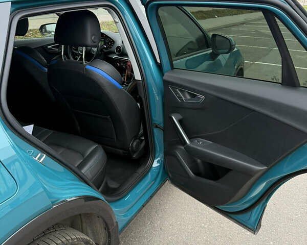 Зелений Ауді Q2L e-tron, об'ємом двигуна 0 л та пробігом 27 тис. км за 22000 $, фото 7 на Automoto.ua
