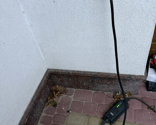 Зелений Ауді Q2L e-tron, об'ємом двигуна 0 л та пробігом 27 тис. км за 22000 $, фото 1 на Automoto.ua