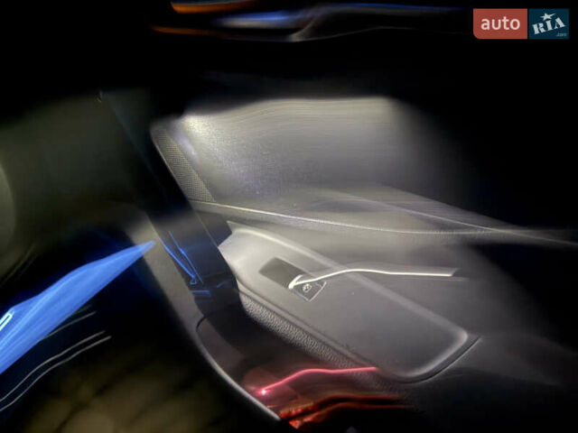 Зелений Ауді Q2L e-tron, об'ємом двигуна 0 л та пробігом 27 тис. км за 22000 $, фото 13 на Automoto.ua