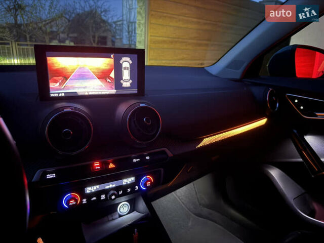 Зелений Ауді Q2L e-tron, об'ємом двигуна 0 л та пробігом 27 тис. км за 22000 $, фото 22 на Automoto.ua