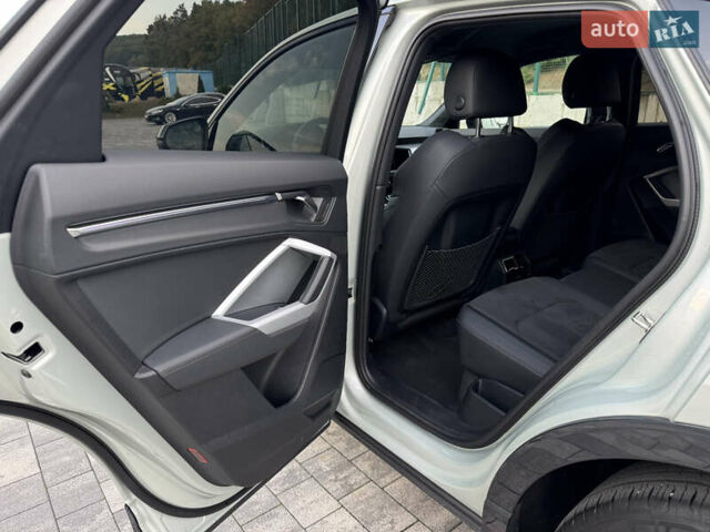 Сірий Ауді Q3 Sportback, об'ємом двигуна 1.5 л та пробігом 23 тис. км за 41900 $, фото 36 на Automoto.ua