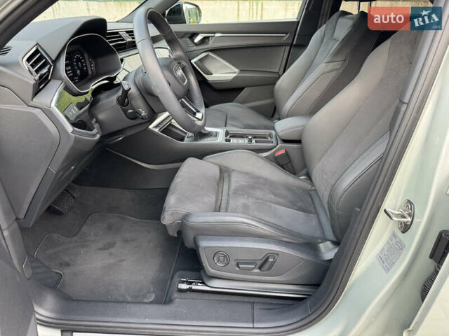 Сірий Ауді Q3 Sportback, об'ємом двигуна 1.5 л та пробігом 23 тис. км за 41900 $, фото 19 на Automoto.ua