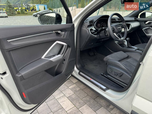 Сірий Ауді Q3 Sportback, об'ємом двигуна 1.5 л та пробігом 23 тис. км за 41900 $, фото 15 на Automoto.ua