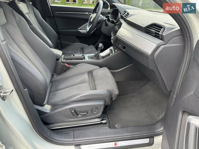 Сірий Ауді Q3 Sportback, об'ємом двигуна 1.5 л та пробігом 23 тис. км за 41900 $, фото 44 на Automoto.ua