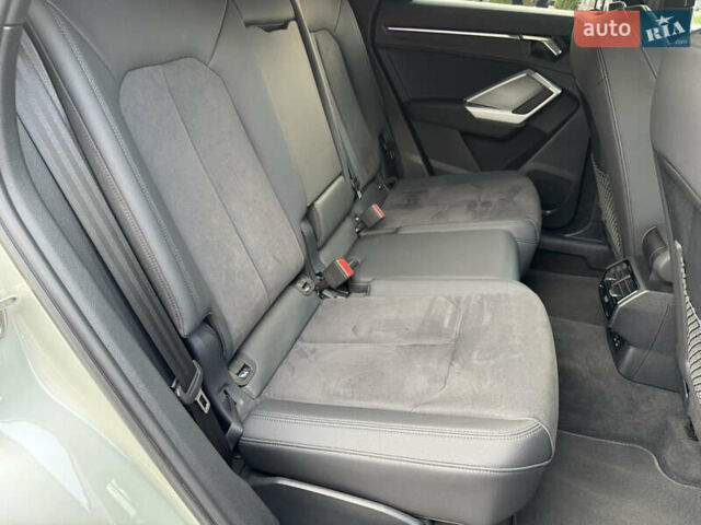 Сірий Ауді Q3 Sportback, об'ємом двигуна 1.5 л та пробігом 23 тис. км за 41900 $, фото 41 на Automoto.ua