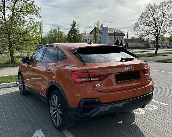 Помаранчевий Ауді Q3 Sportback, об'ємом двигуна 2 л та пробігом 43 тис. км за 42900 $, фото 10 на Automoto.ua